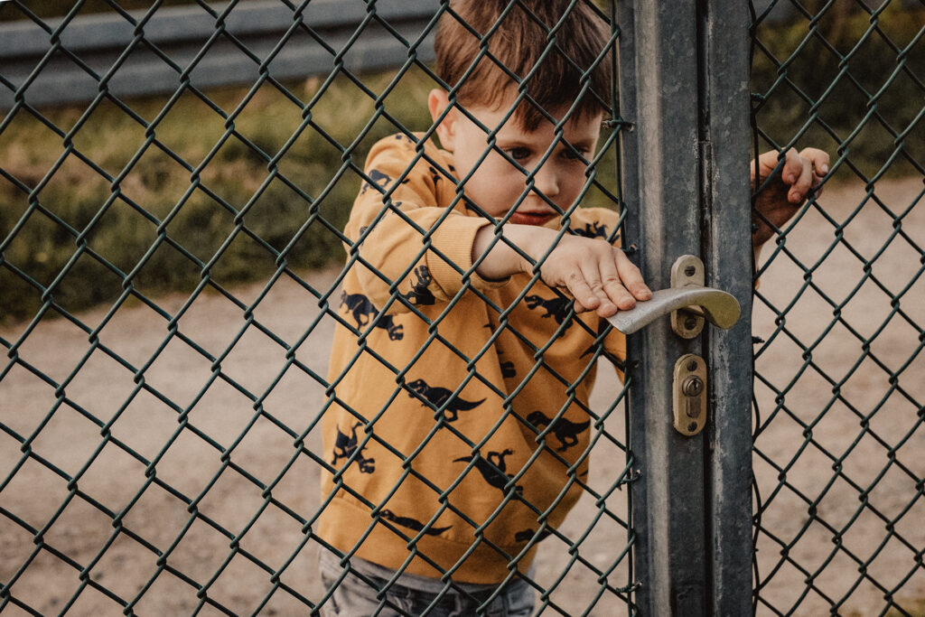 Frau Fotografin mit Namen Isabelle Schiminski aus Schlangenbad  Dokumentarische Familienfotografie für Wiesbaden und den Rheingau. 